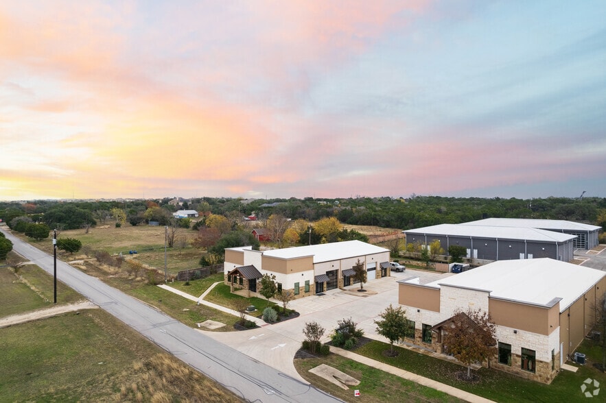 308 Hazelwood St, Leander 78641 Walker Business Park UK