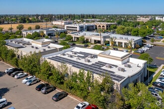 530 E Herndon Ave, Fresno, CA - AERIAL  map view