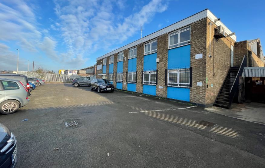 Crabtree Manorway S, Belvedere for sale - Building Photo - Image 1 of 1