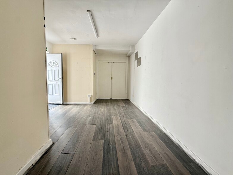 4A Shoe Ln, Westcliff-On-Sea to rent - Building Photo - Image 2 of 6