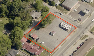 More details for 923 N Limestone St, Gaffney, SC - Retail for Rent