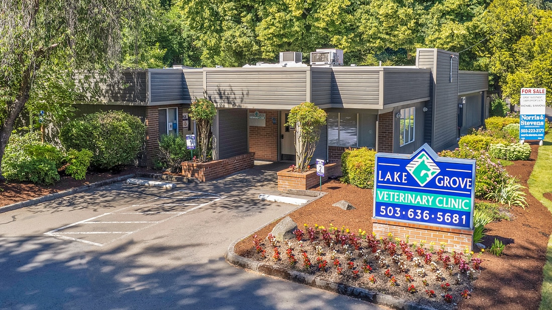 17131 SW Boones Ferry Rd, Lake Oswego, OR for sale Building Photo- Image 1 of 1