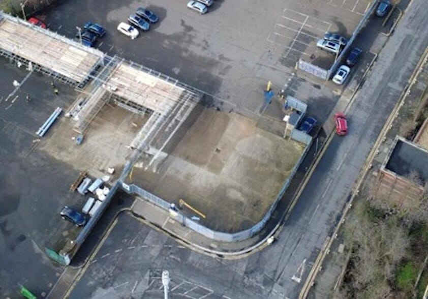 28-40 Hythe Rd, London to rent - Building Photo - Image 2 of 6