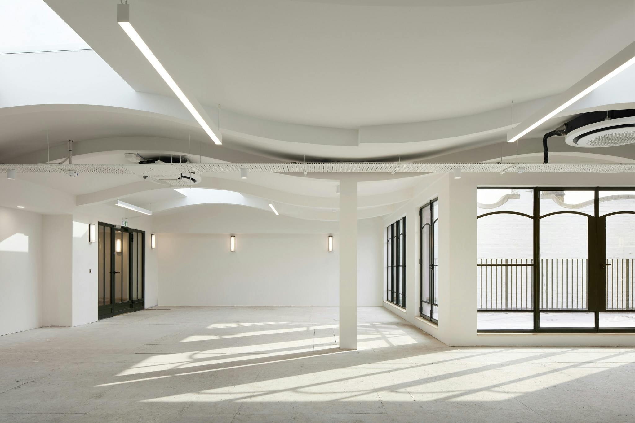 Barley Mow Passage, London to rent Interior Photo- Image 1 of 5