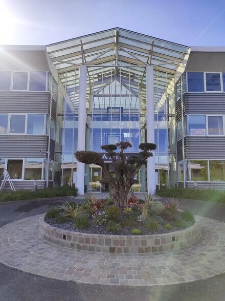 Office in Argenteuil to rent - Building Photo - Image 2 of 18