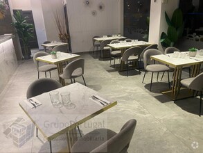 Retail in Madrid, Madrid to rent Interior Photo- Image 1 of 5