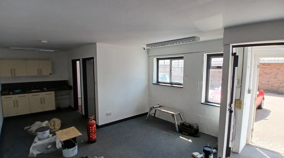 Meadow Drov, Earith to rent - Interior Photo - Image 3 of 4