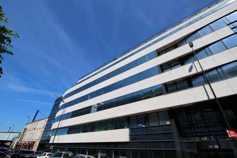 Office in Levallois-Perret to rent - Building Photo - Image 1 of 1