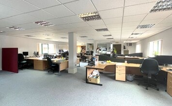 Beechwood Park, Inverness to rent Interior Photo- Image 1 of 1