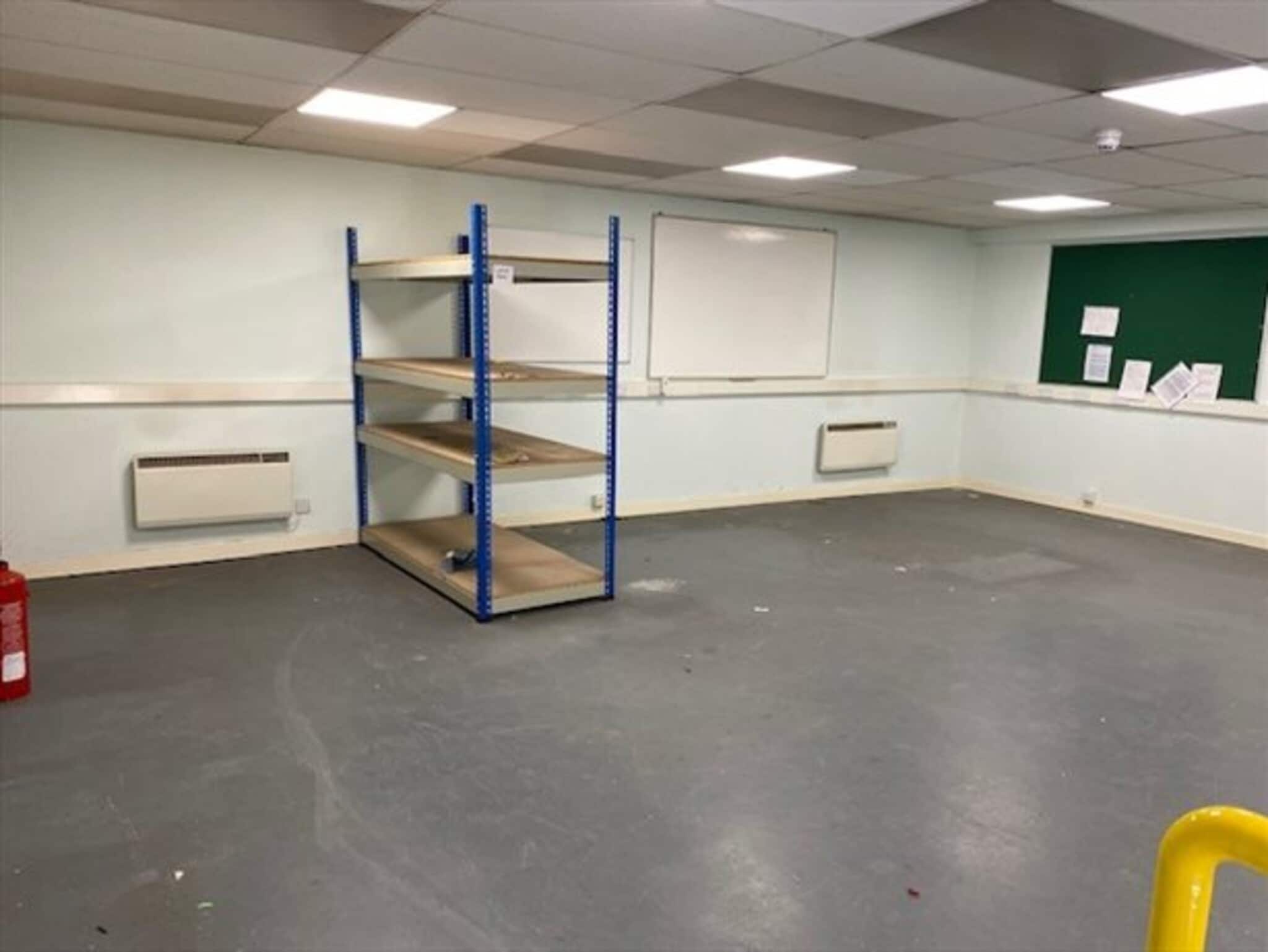 31 Dens Rd, Arbroath to rent Interior Photo- Image 1 of 1