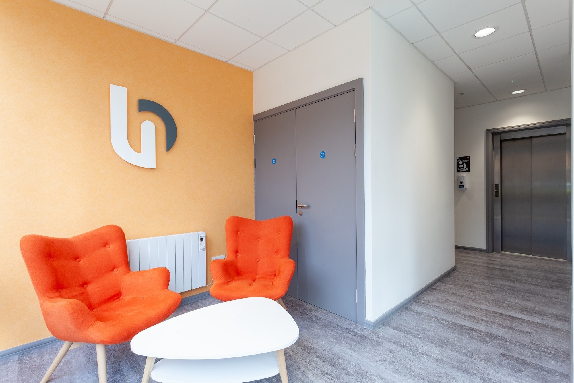 Woodlands, Bradley Stoke to rent Interior Photo- Image 1 of 4