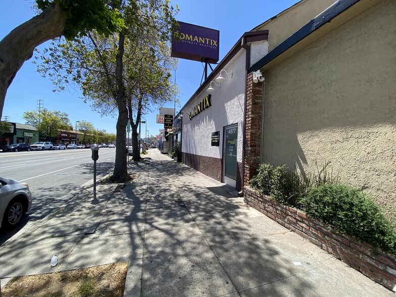 4877 Lankershim Blvd, North Hollywood, CA for sale - Building Photo - Image 1 of 3