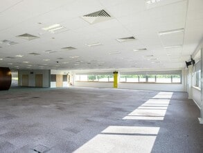 6 Stanley Blvd, Blantyre to rent Interior Photo- Image 1 of 1