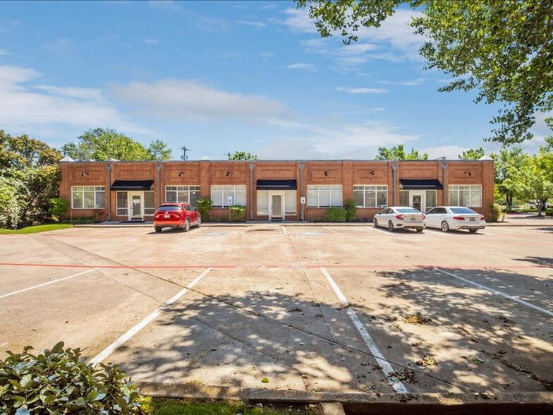 502 N Carroll Ave, Southlake, TX for rent - Building Photo - Image 3 of 19