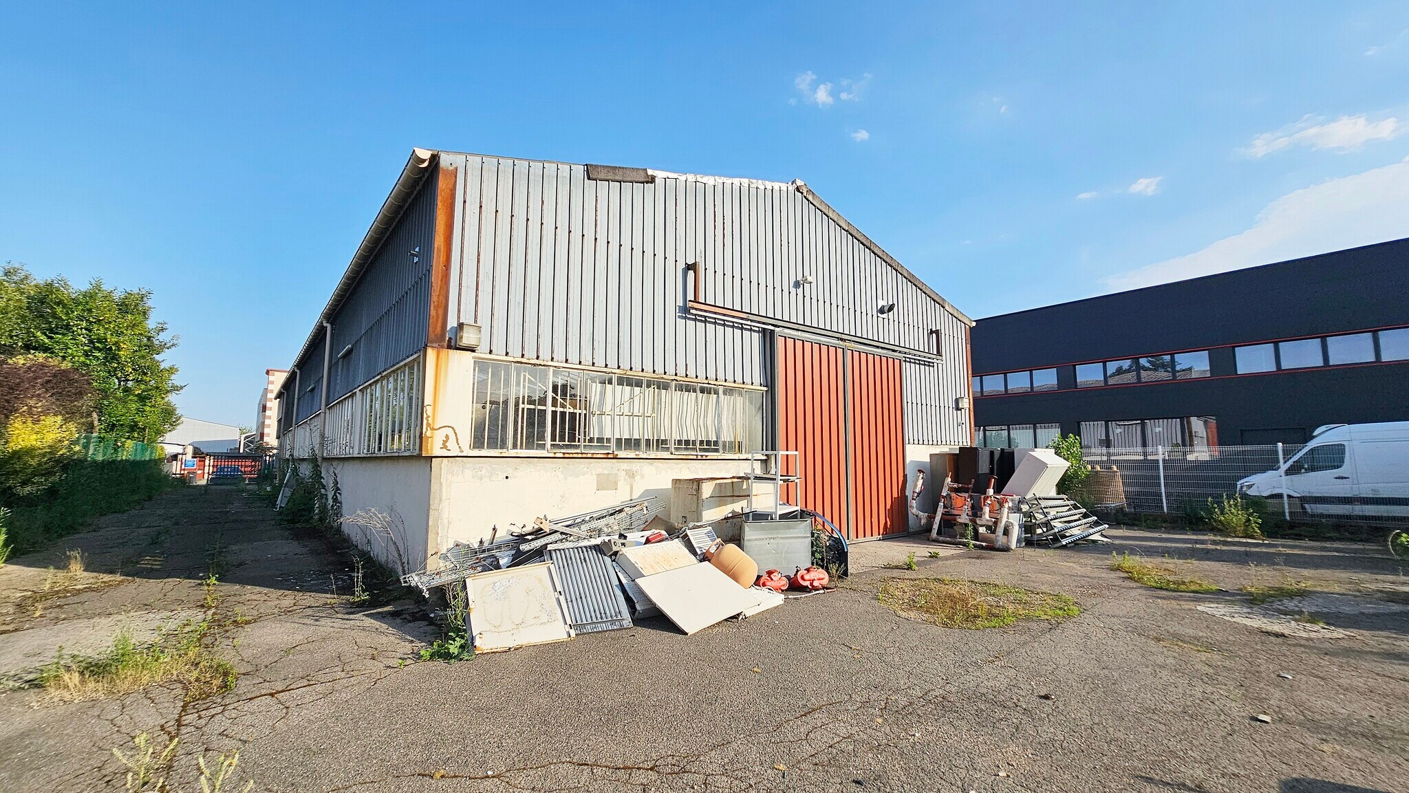 Light Industrial in Chennevières-sur-Marne for sale Building Photo- Image 1 of 11