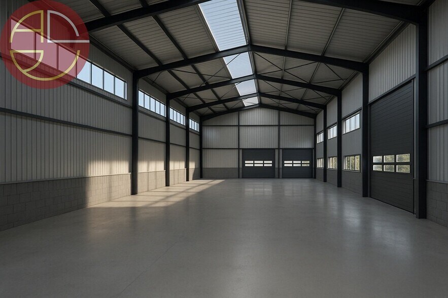 Industrial in Toulouse for sale - Interior Photo - Image 2 of 5