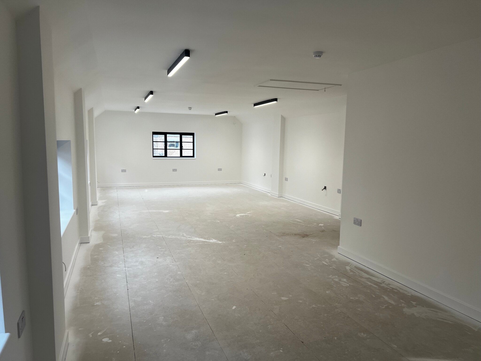 Bonds Ln, Biggleswade for sale Building Photo- Image 1 of 6