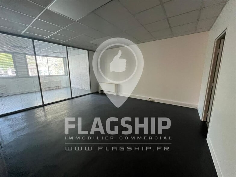 Office in Boulogne-Billancourt to rent - Interior Photo - Image 2 of 6
