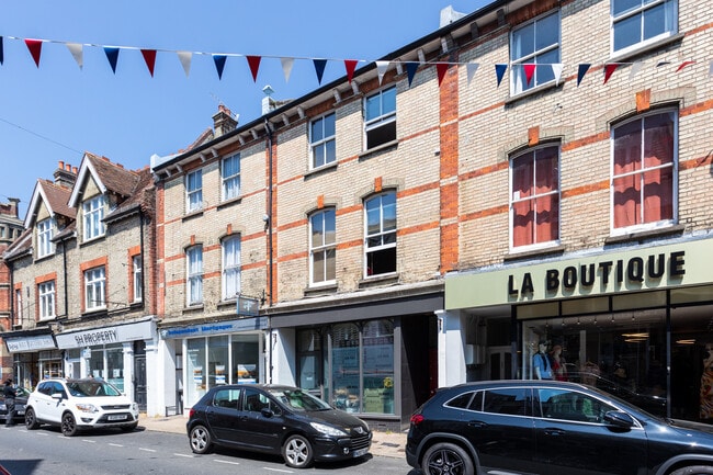 More details for 33 South St, Eastbourne - Retail to Rent