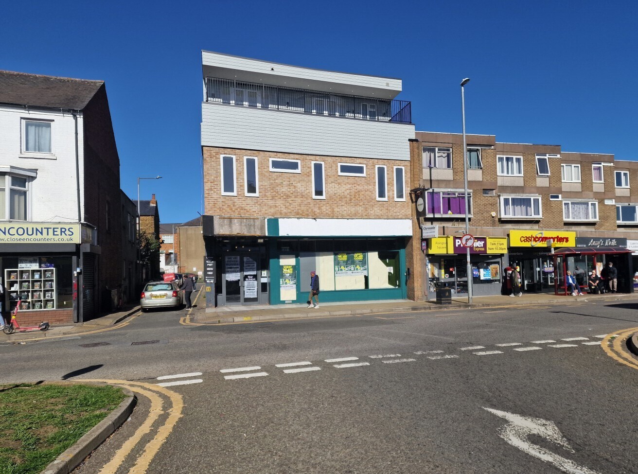 31-33 Abington Sq, Northampton to rent Primary Photo- Image 1 of 2