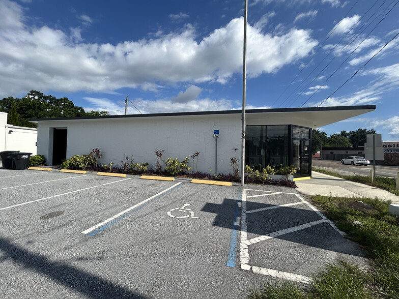 3418 W Swann Ave, Tampa, FL for rent - Building Photo - Image 2 of 21