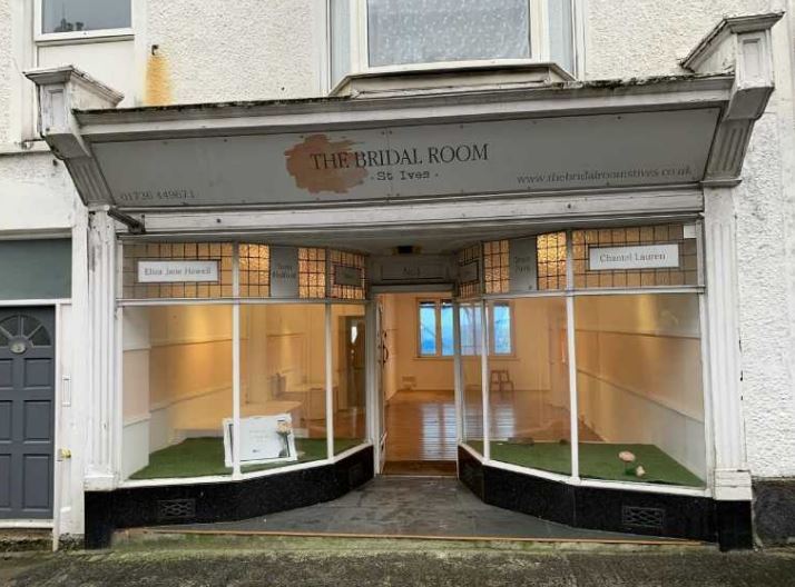 3 Fernlea Ter, St Ives for sale - Primary Photo - Image 1 of 1