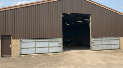 Baggrave Hall Rd, Leicester to rent Building Photo- Image 1 of 5