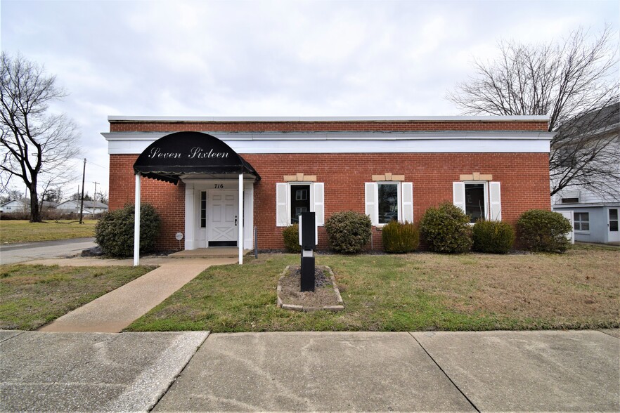 716 Main St, Mount Vernon, IL for sale - Primary Photo - Image 1 of 30