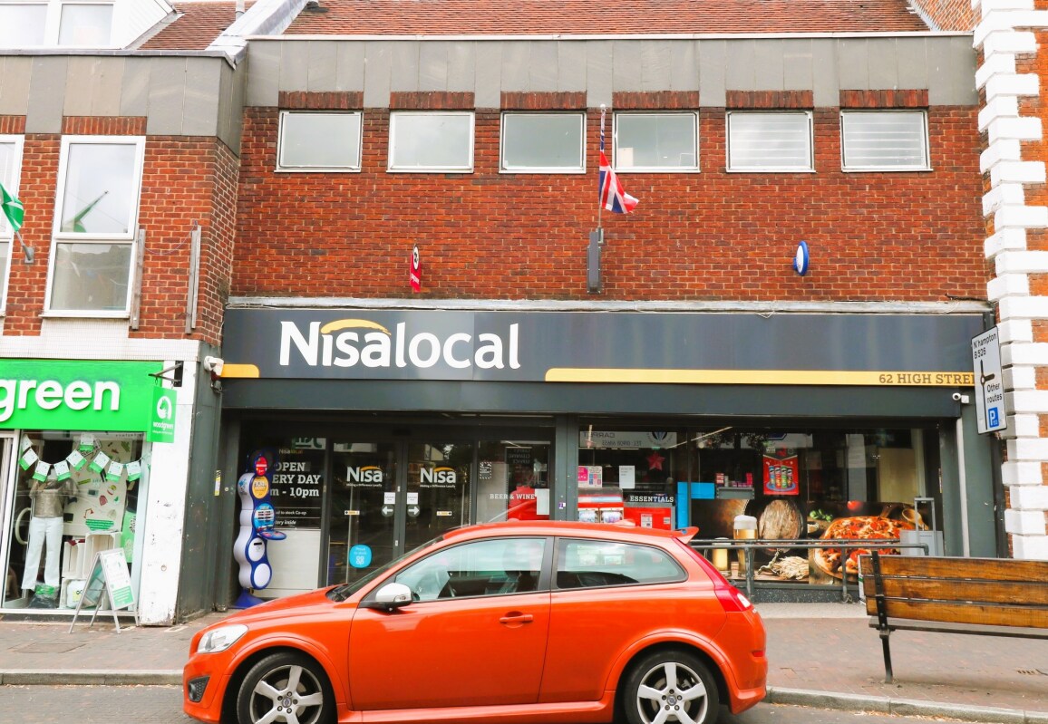 62 High St, Newport Pagnell for sale Primary Photo- Image 1 of 1