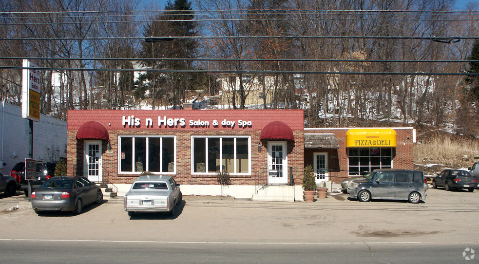 3005 E Main St, Waterbury, CT for sale - Primary Photo - Image 1 of 11