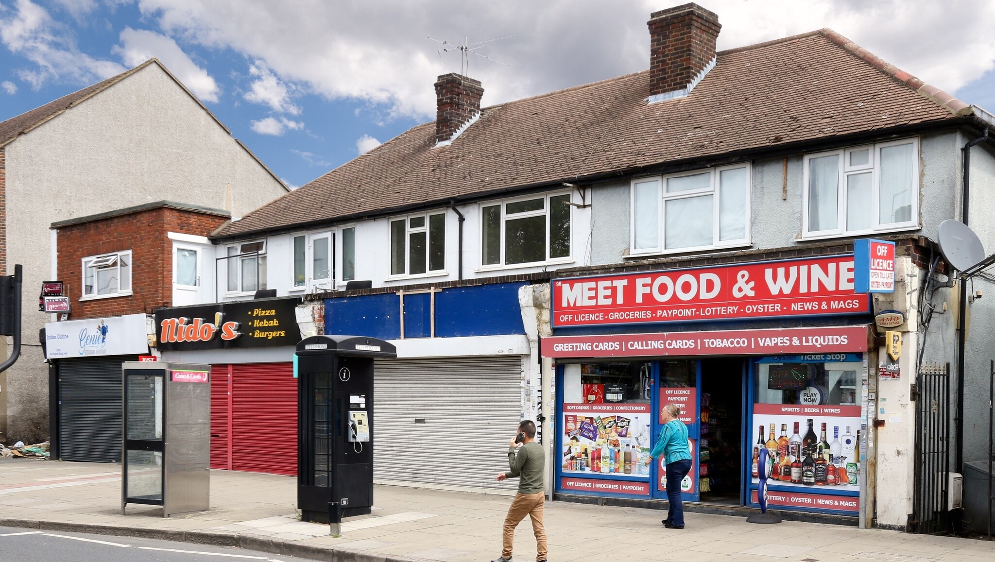 98 Harlington Rd W, Feltham for sale Primary Photo- Image 1 of 1