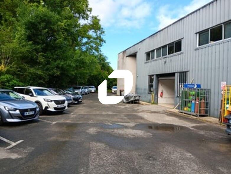 Light Industrial in Valenton for sale - Building Photo - Image 2 of 10