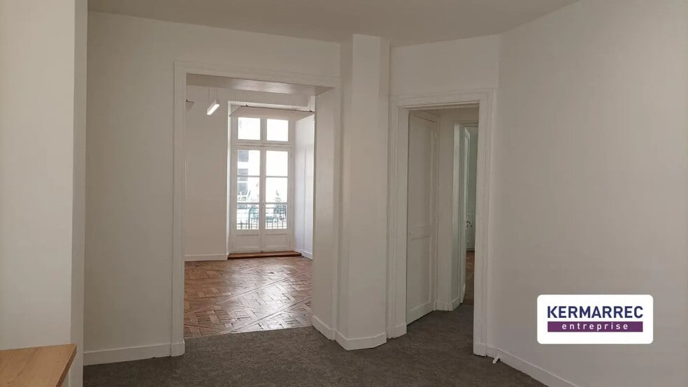 Office in Nantes to rent - Building Photo - Image 1 of 10