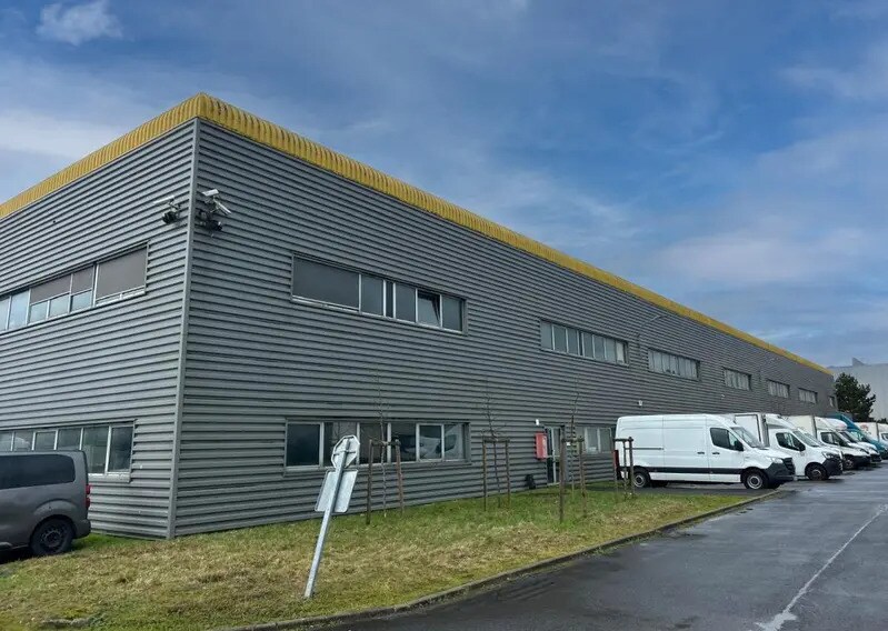 Light Industrial in Mitry-Mory to rent - Building Photo - Image 2 of 7