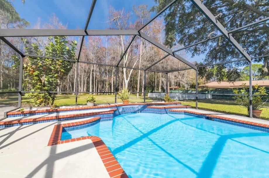 12405 Pony Ct, Tampa, FL for sale Primary Photo- Image 1 of 1