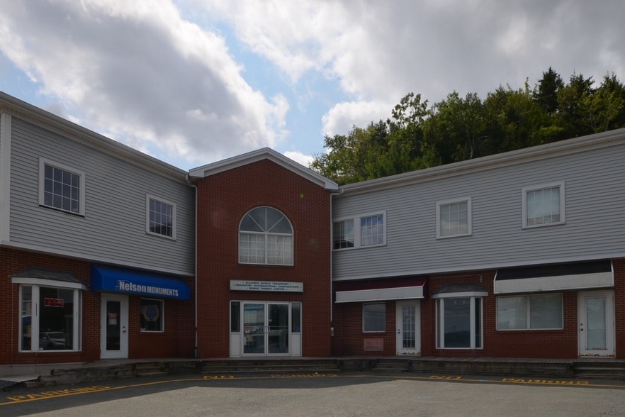 752 Bedford Hwy, Halifax, NS for sale - Primary Photo - Image 1 of 1