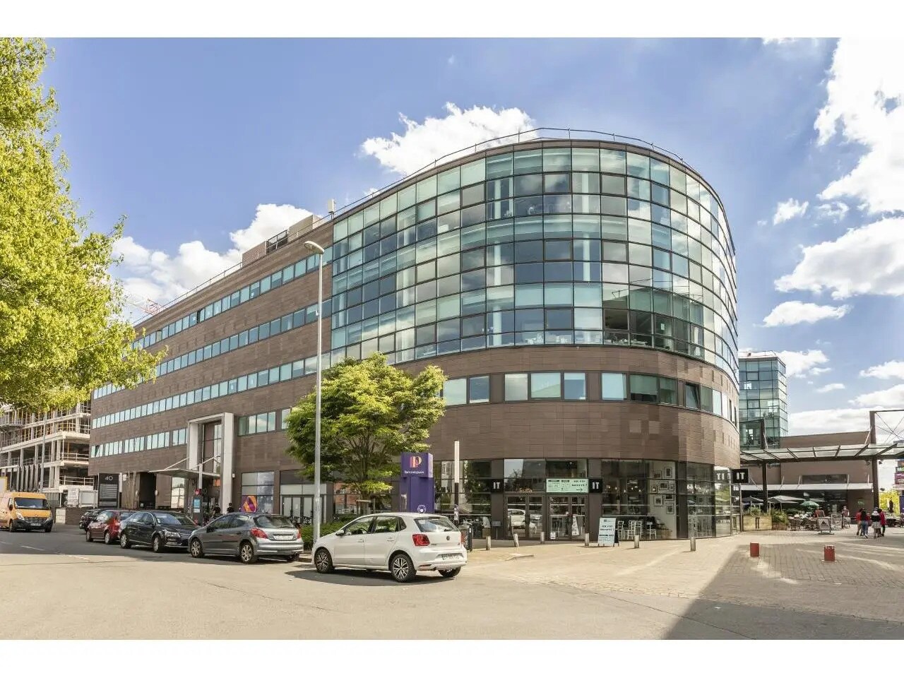 40 Rue De La Vague, Villeneuve-d'Ascq to rent Building Photo- Image 1 of 14