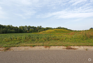 I-694 Hwy, Oakdale, MN for sale Primary Photo- Image 1 of 2