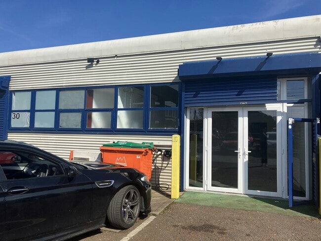 More details for 18-44 Benedict Sq, Peterborough - Industrial to Rent