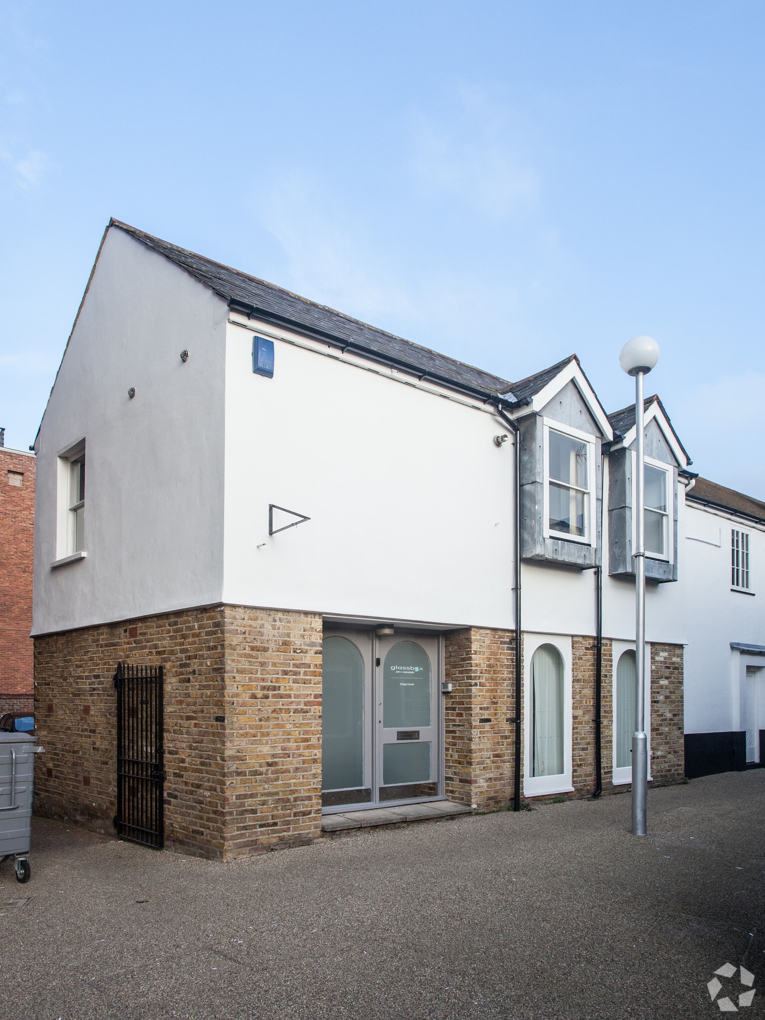 Ram Passage, Kingston Upon Thames for sale Primary Photo- Image 1 of 1