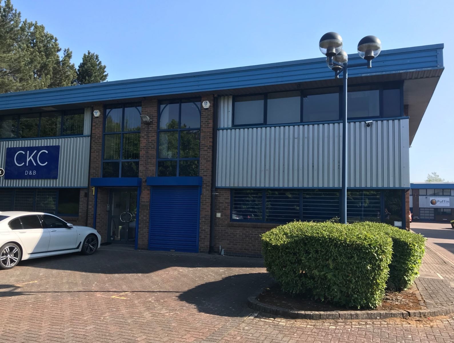 1-2 Vermont Pl, Milton Keynes for sale Primary Photo- Image 1 of 5