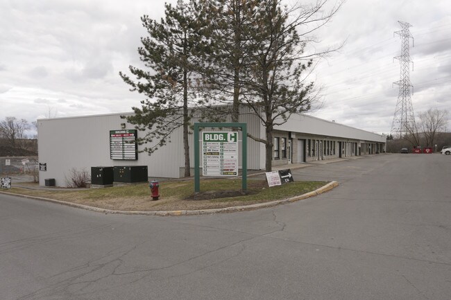 More details for 2285 St Laurent Blvd, Ottawa, ON - Industrial to Rent