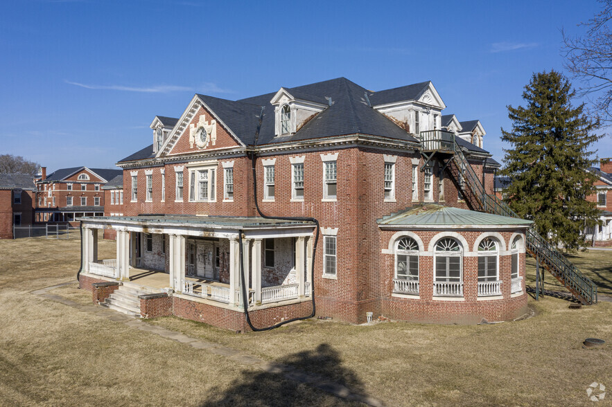 Warfield Ave, Sykesville, MD for sale - Building Photo - Image 1 of 8