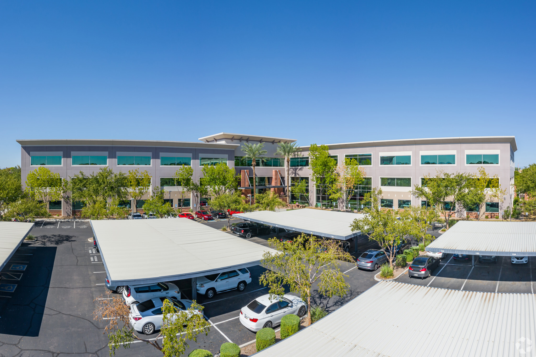 5651 W Talavi Blvd, Glendale, AZ for rent Building Photo- Image 1 of 9