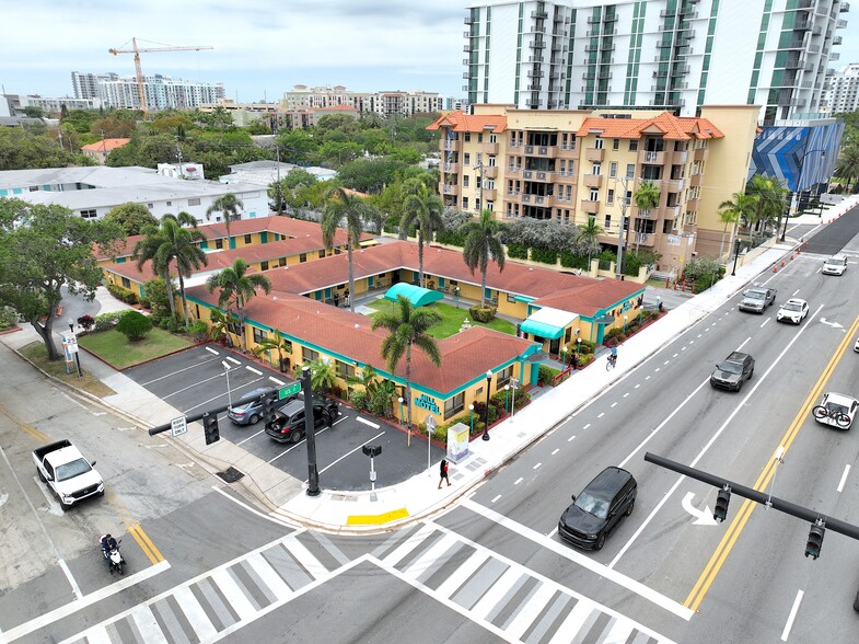 418 S Federal Hwy, Hollywood, FL for sale - Building Photo - Image 1 of 34