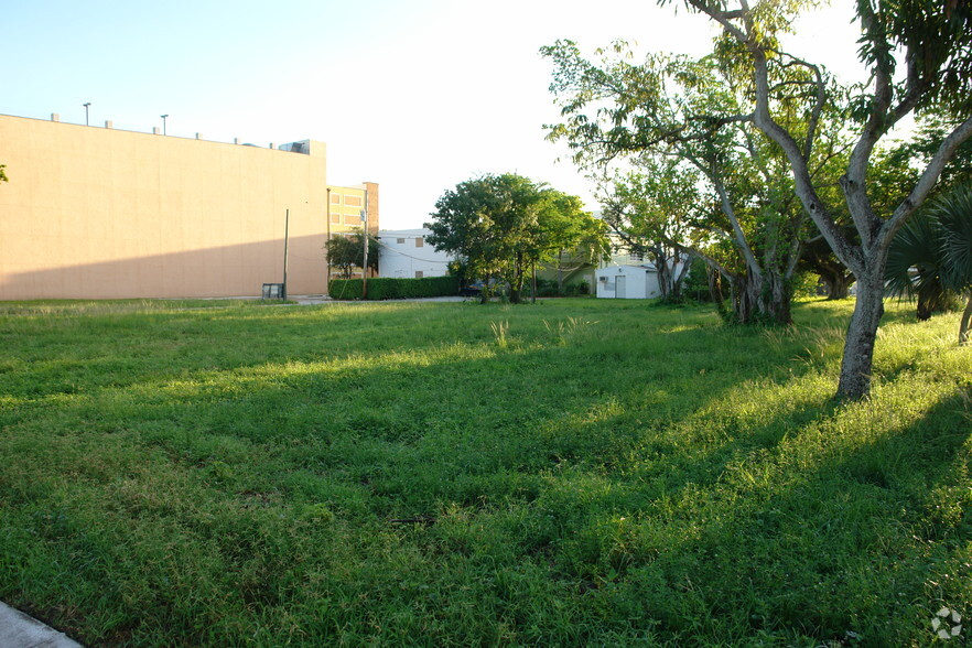 501 NE 3rd Ave, Fort Lauderdale, FL for sale - Primary Photo - Image 1 of 1