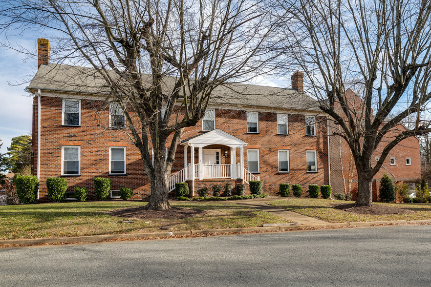 7300 Hanover Green Dr, Mechanicsville, VA for sale - Building Photo - Image 3 of 22