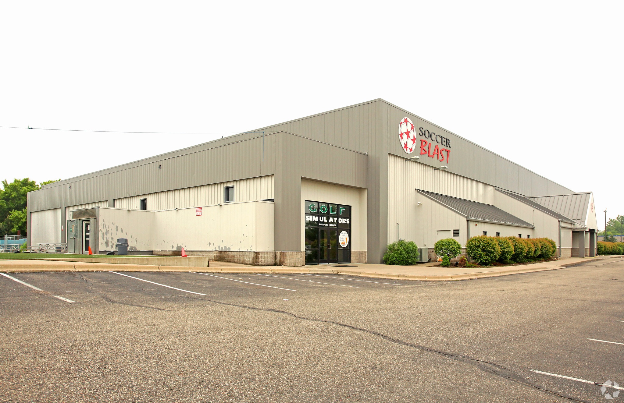 3601 145th St, Burnsville, MN to rent Primary Photo- Image 1 of 4