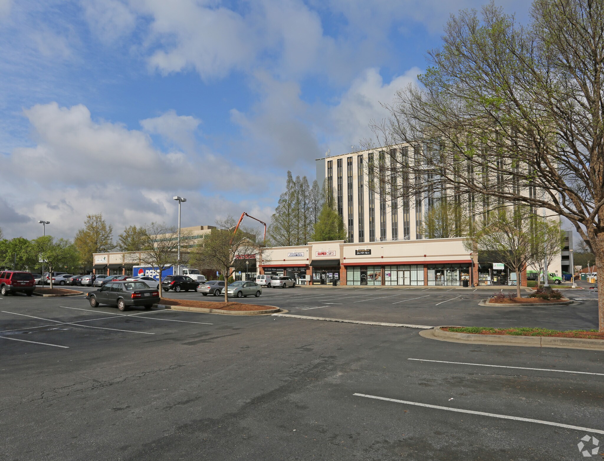 225-265 W Ponce De Leon Ave, Decatur, GA for sale Primary Photo- Image 1 of 1