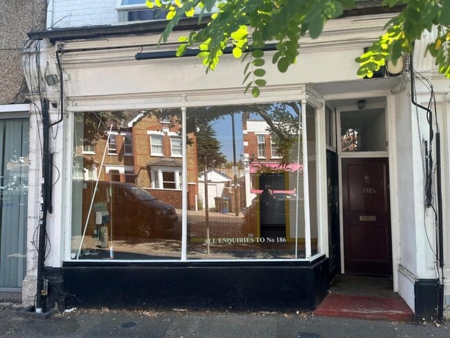 More details for 192 Stanley Rd, Teddington - Retail to Rent